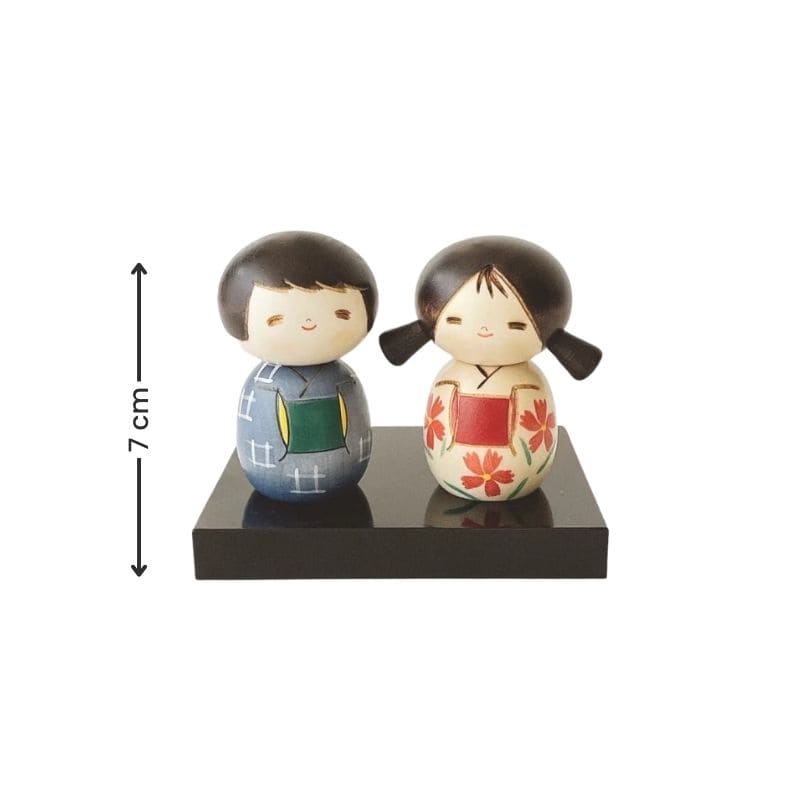 Muñecas Kokeshi de la Amistad