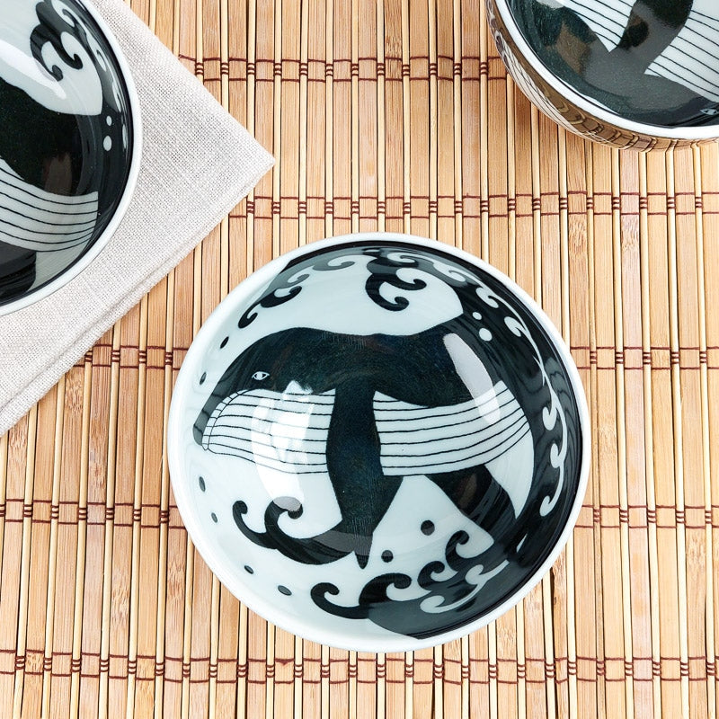 Bol de arroz japonés ballena