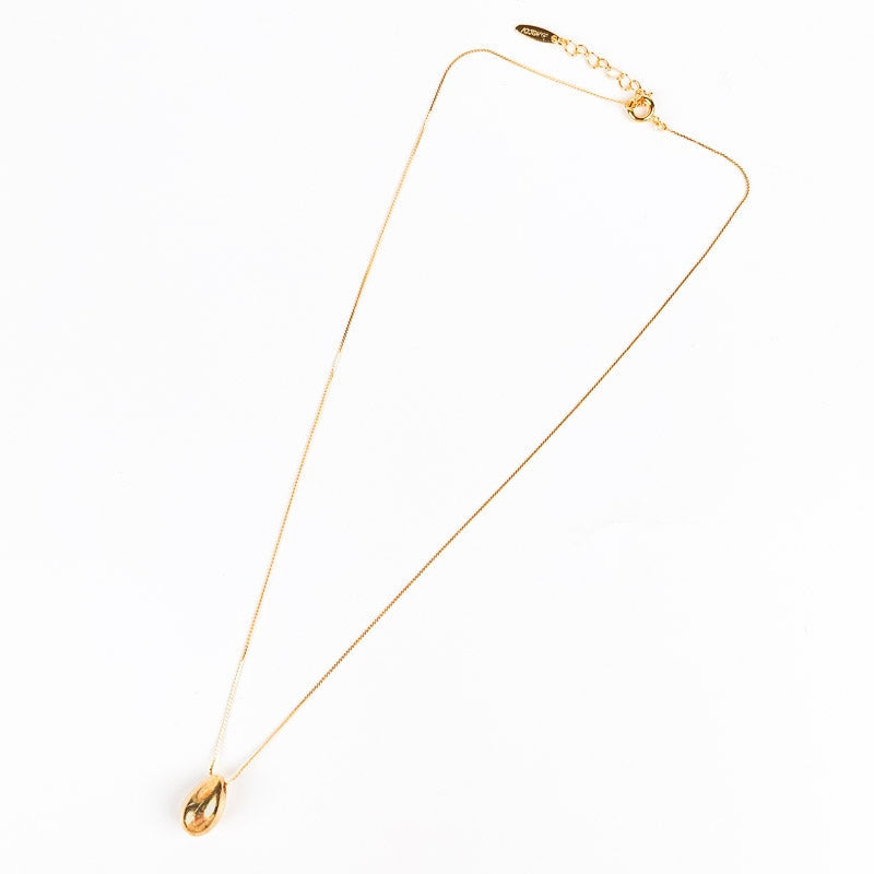 Collar Japonés Gota Dorada