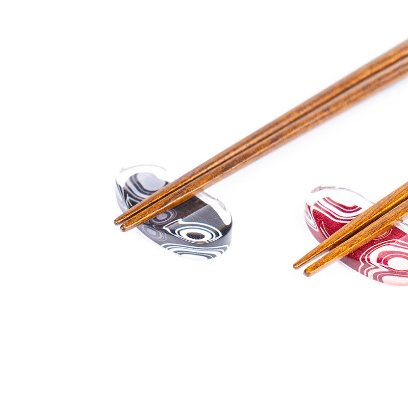 Dúo de palillos japoneses Uzumaki y soportes
