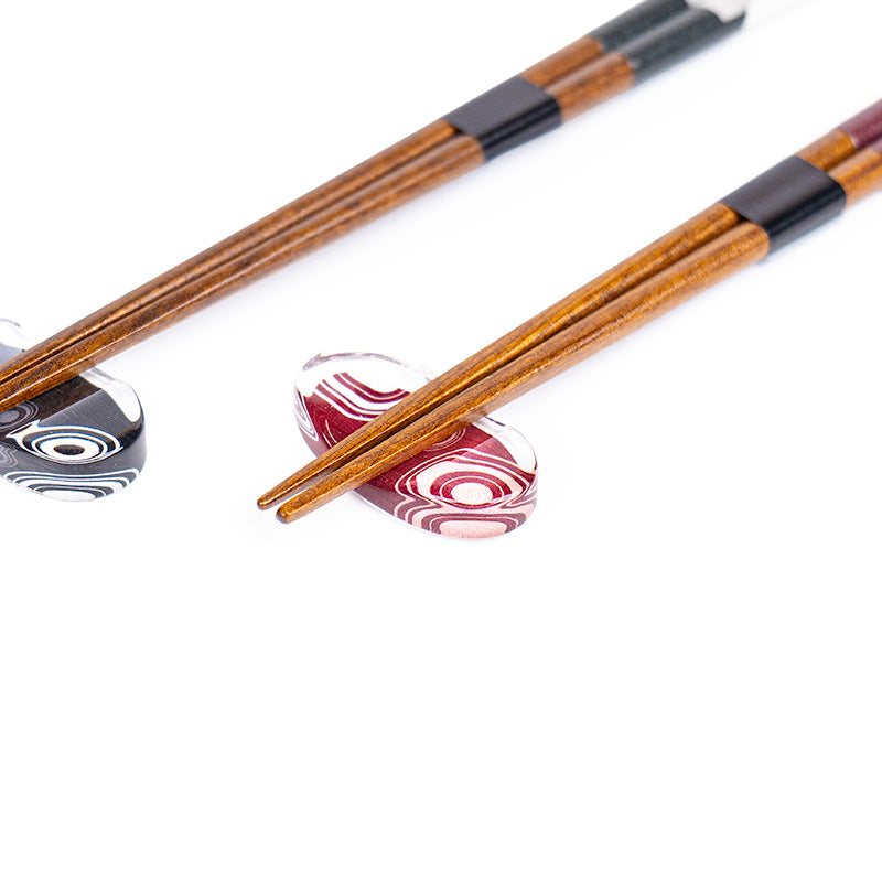 Dúo de palillos japoneses Uzumaki y soportes