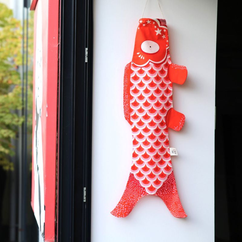 Koinobori Rojo Tradicional (S)