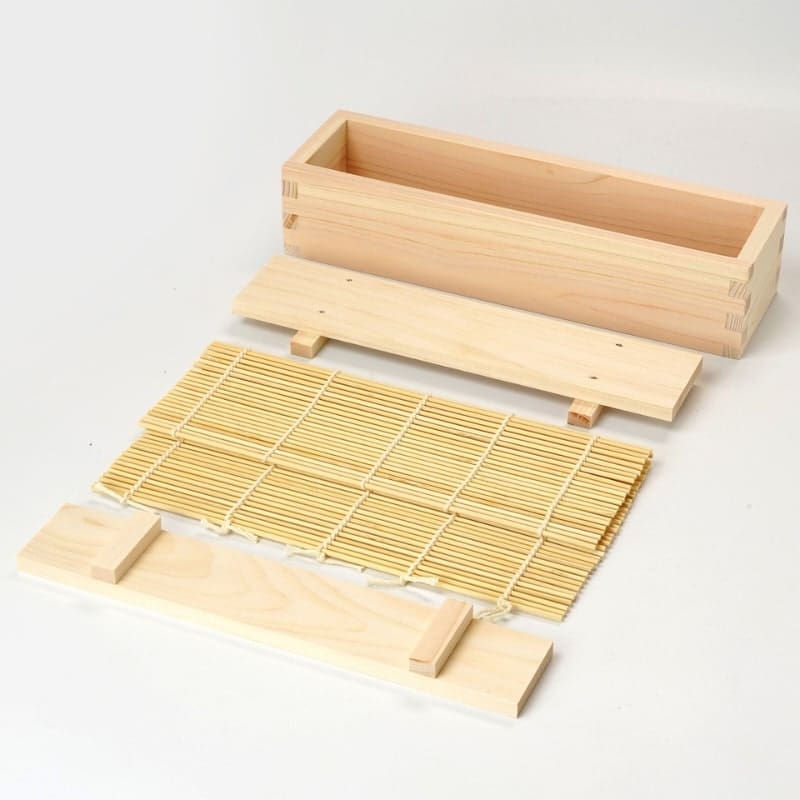 Molde Sushi de Hinoki y Tapete de Bambú