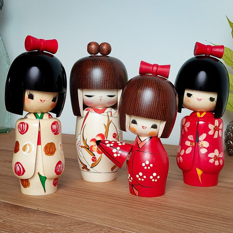 Muñeca Japonesa Kokeshi
