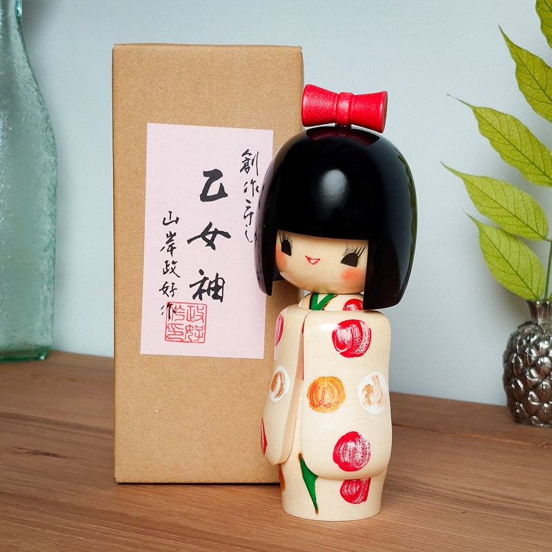 Muñeca Japonesa Kokeshi