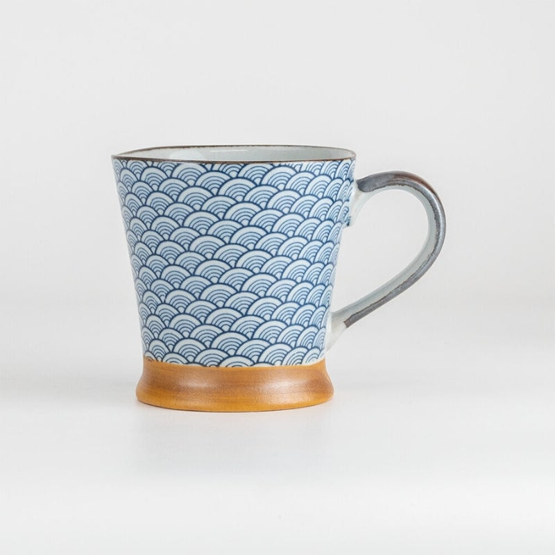 Taza japonesa azul
