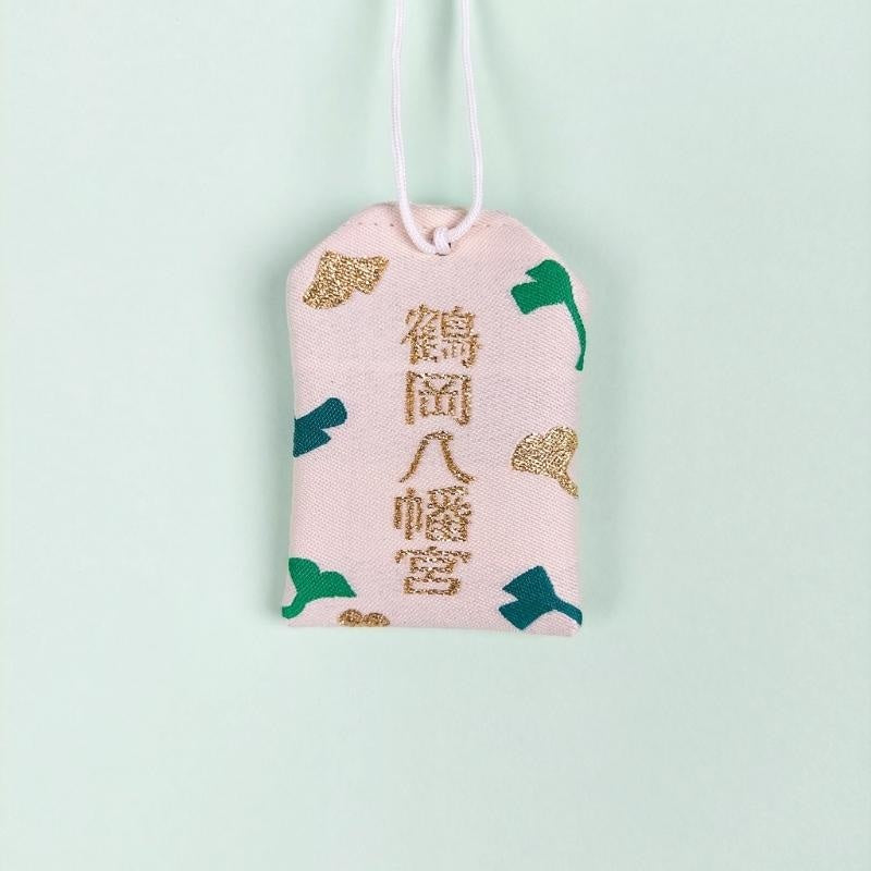 Omamori Hojas de Ginkgo