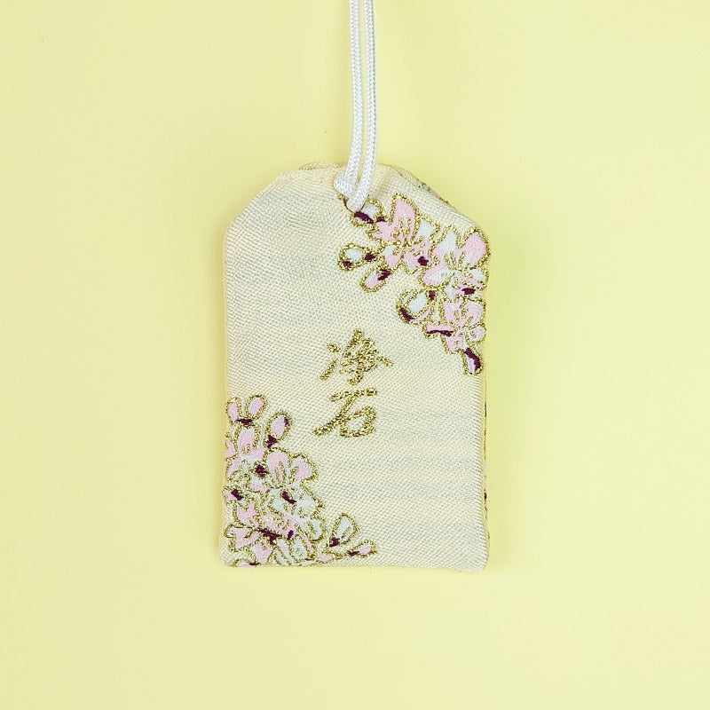 Omamori Protector Dorado