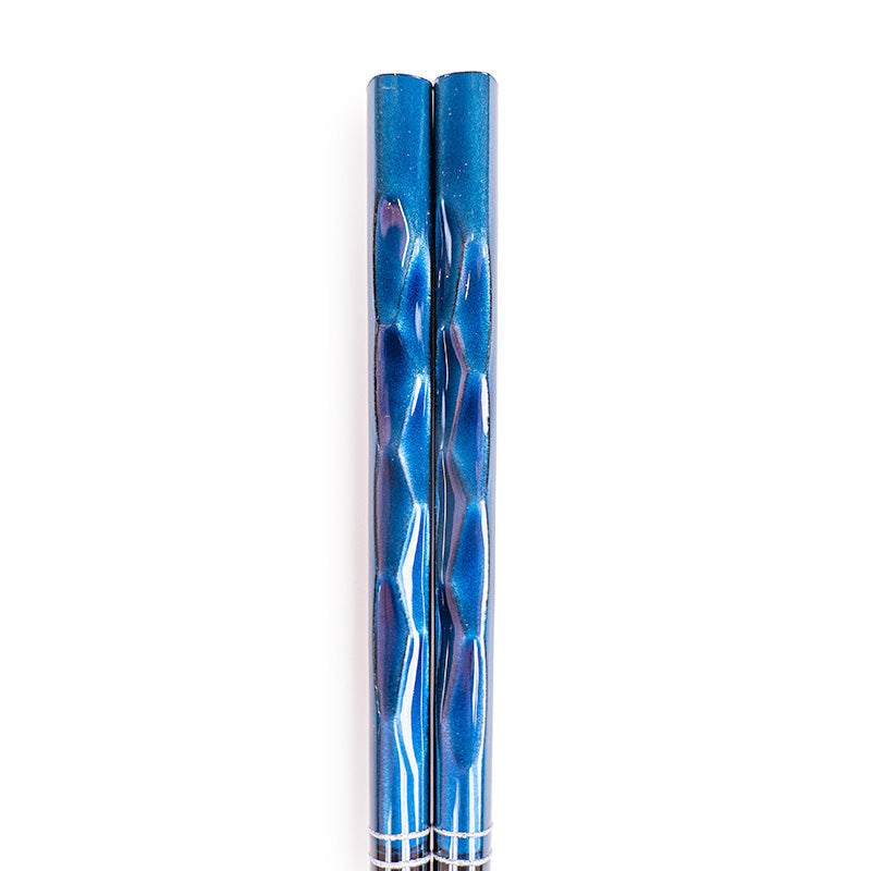 Palillos japoneses lacados en azul