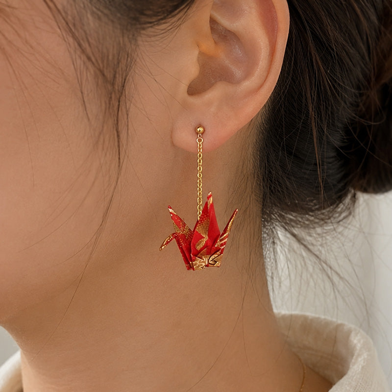 Pendientes Japoneses de Cadena Grulla Roja