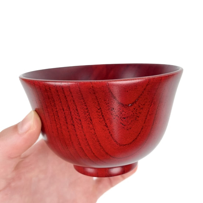 Pequeño cuenco japonés de madera para sopa
