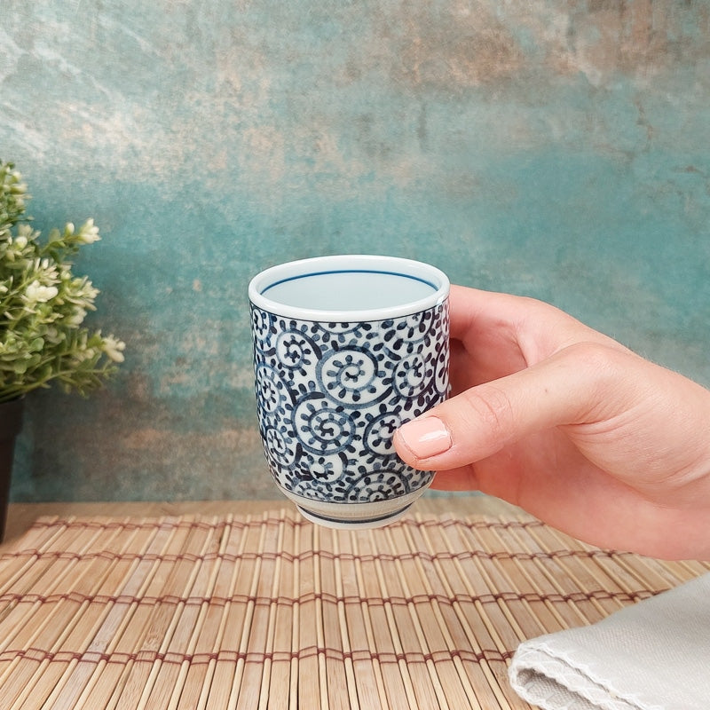 Taza Japonesa Yunomi Karakusa