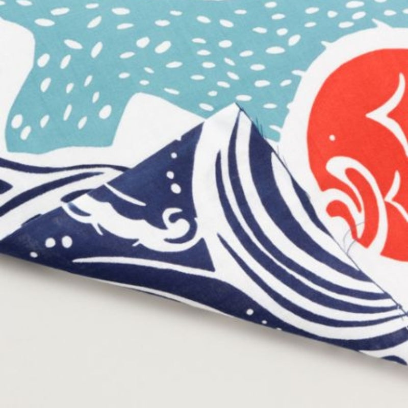 Tenugui Japonés Ballena