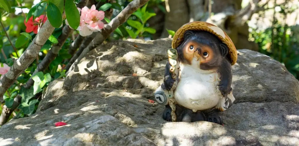 amuleto de la suerte japonés tanuki