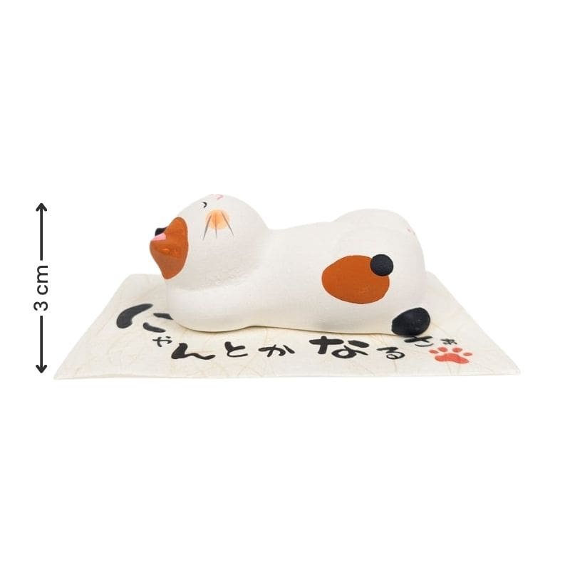Figurita Gato Savasana