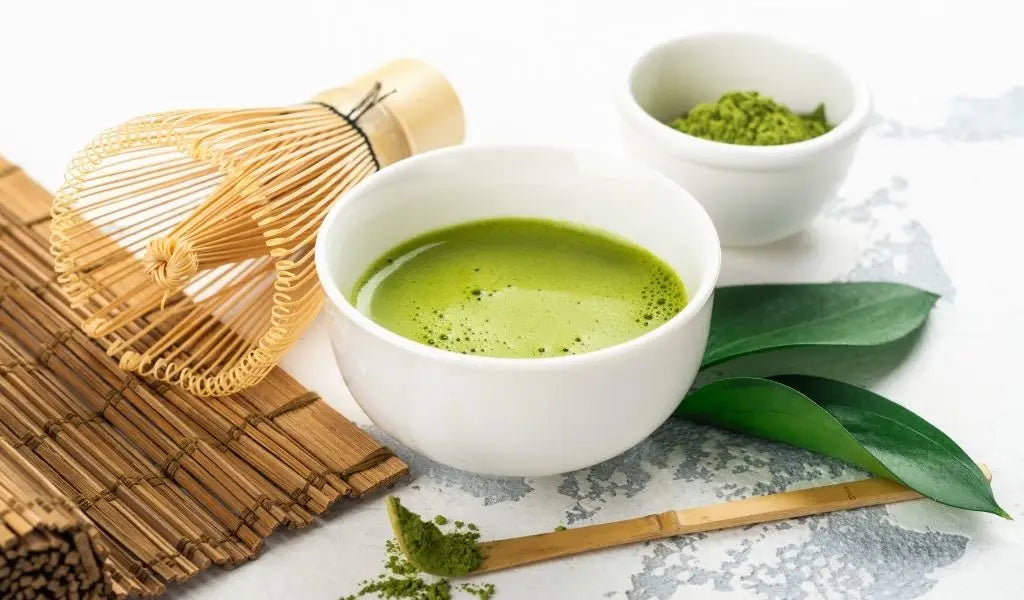 probar el té matcha