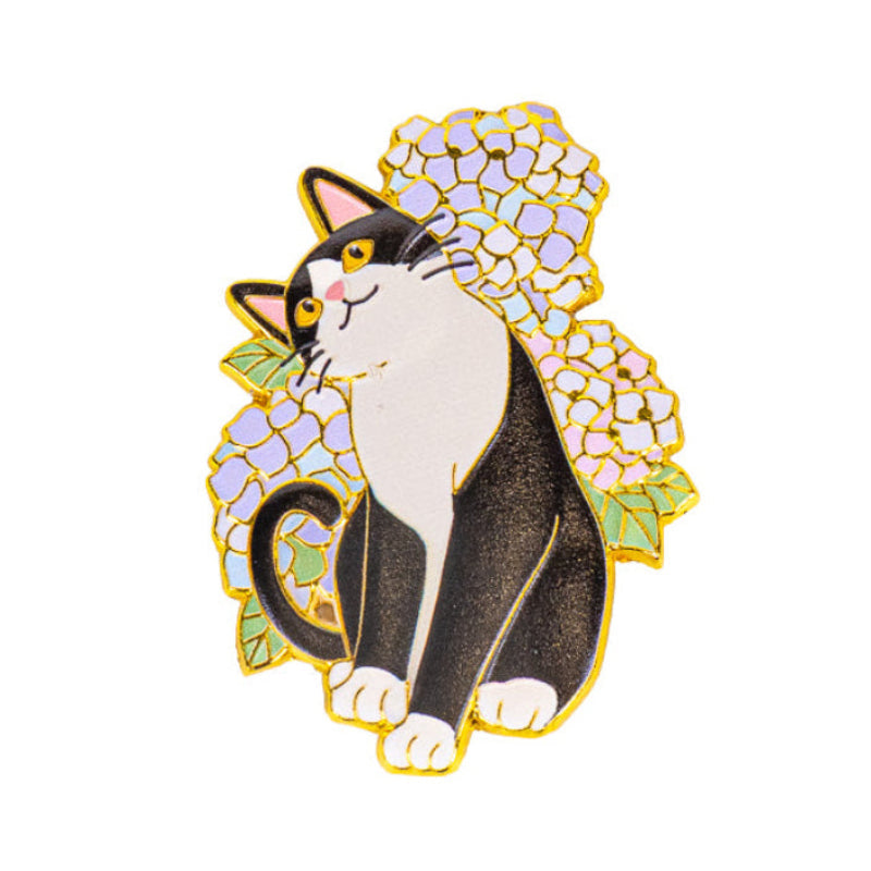 Iman japonés de metal con forma de gato y hortensias