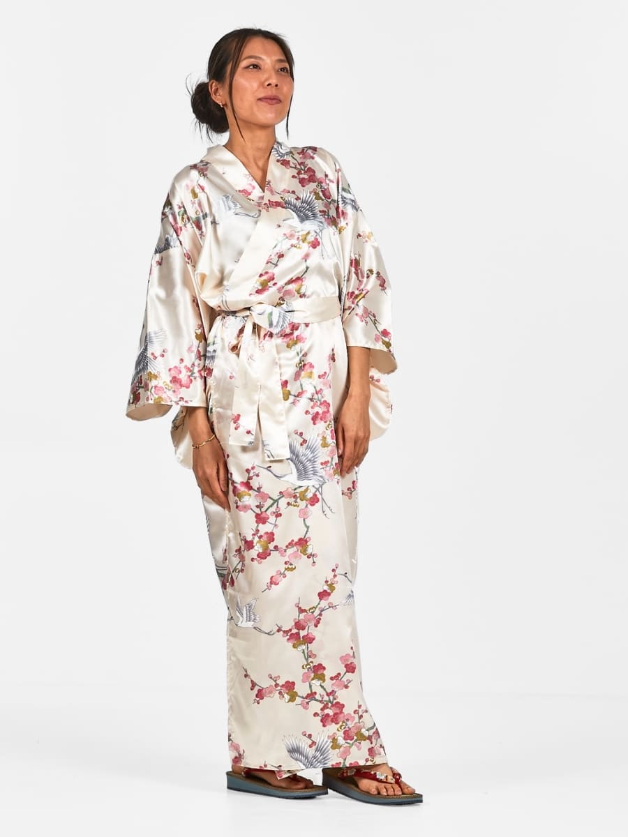 Kimono Japonés Ume to Tsuru Mujer Talla única