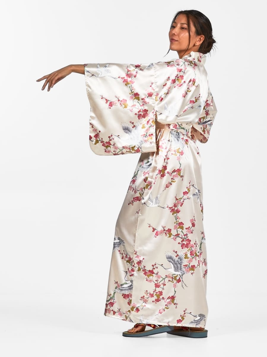 Kimono Japonés Ume to Tsuru Mujer Talla única