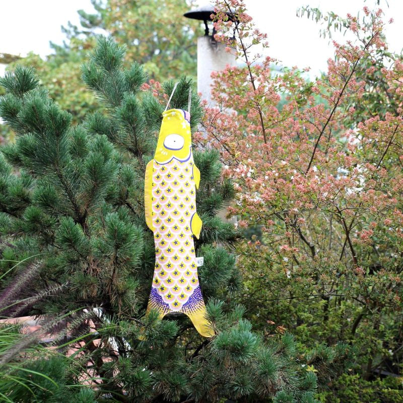 Koinobori Carpa Koi Tradicional - 70 cm