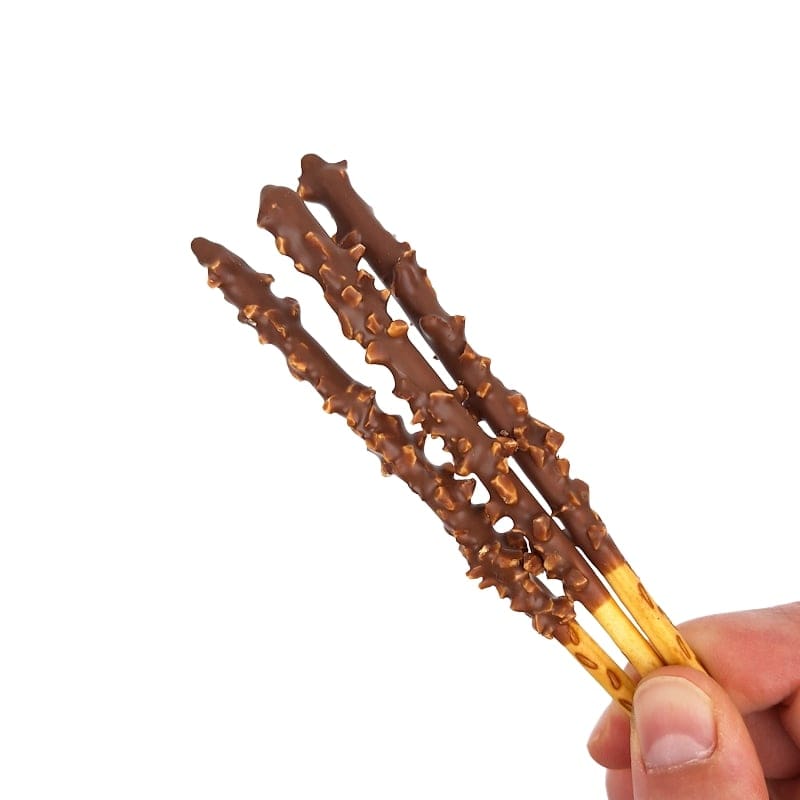 Pocky de Chocolate con Trocitos de Almendra