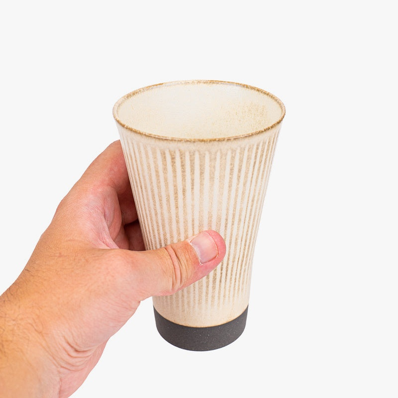 Taza japonesa grande beige