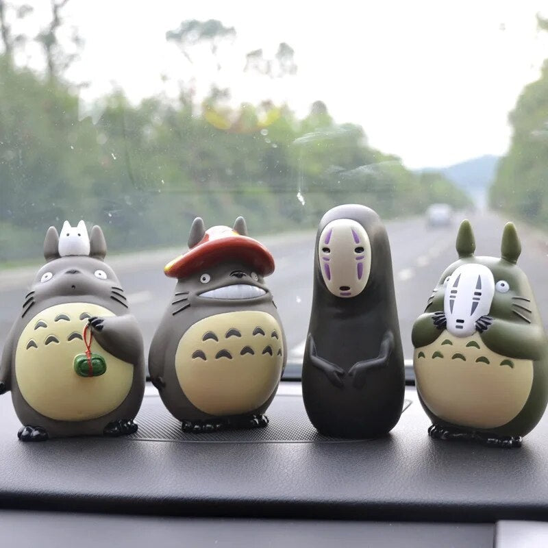 Totoro Figura sin rostro